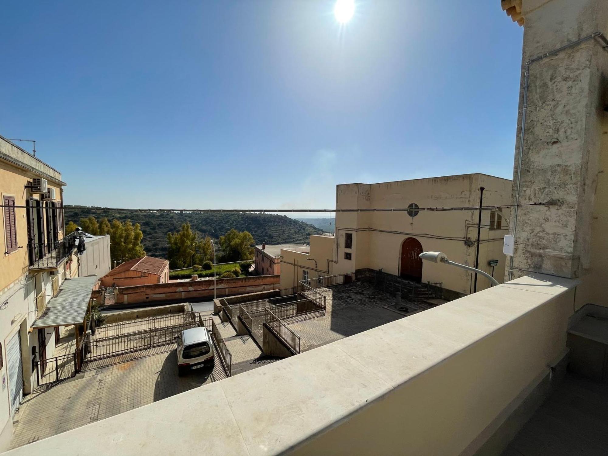 Casa Crispi Hotel Noto Exterior foto